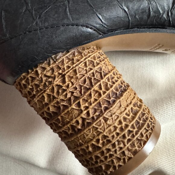 Margiela Tabi Paper Boots in Black, size 38 - Picture 6 of 11